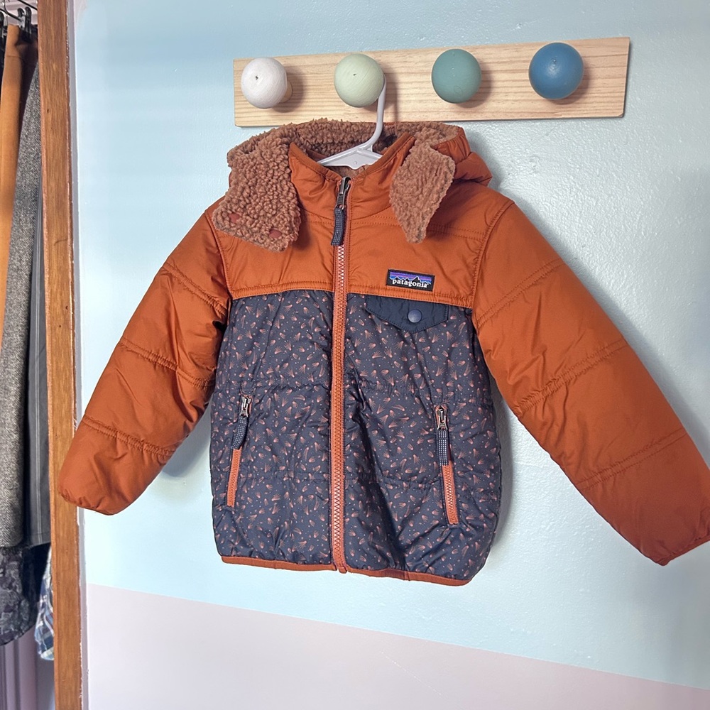 patagonia baby reversible tribbles sherpa hoody jacket